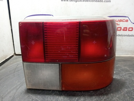 [209715] PILOTO TRASERO DERECHO