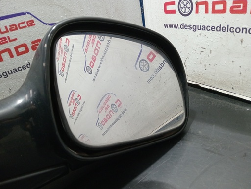 [210802] RETROVISOR DERECHO