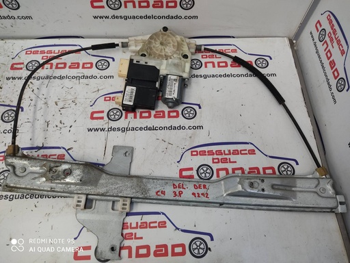 [110992] ELEVALUNAS DELANTERO DERECHO