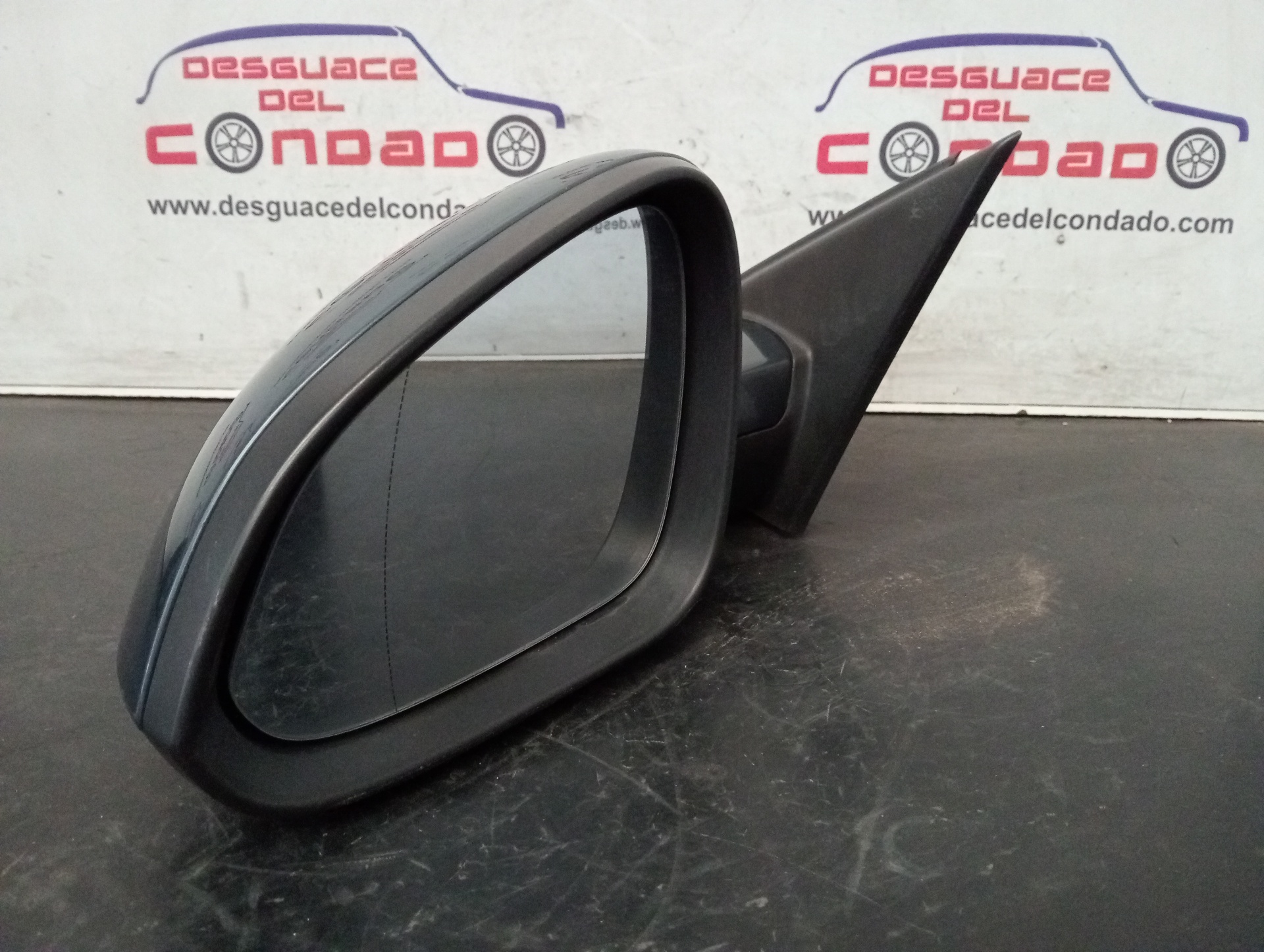 RETROVISOR IZQUIERDO