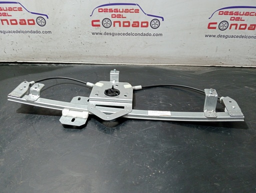 [210805] ELEVALUNAS DELANTERO IZQUIERDO