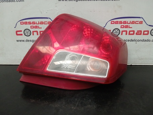 [198027] PILOTO TRASERO IZQUIERDO