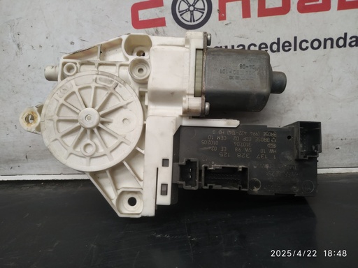 [209866] MOTOR ELEVALUNAS DELANTERO IZQUIERDO