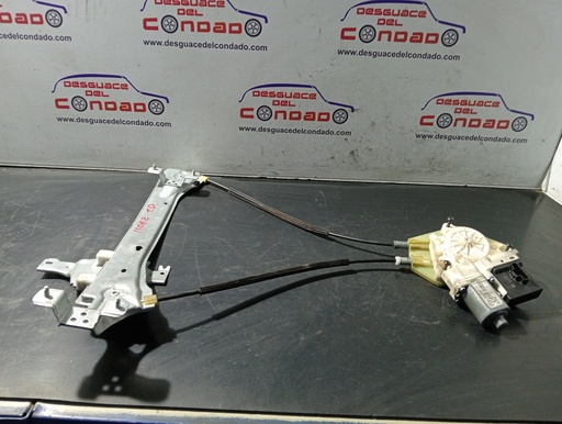 [198985] ELEVALUNAS TRASERO DERECHO