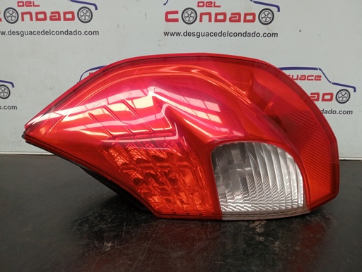 [190908] PILOTO TRASERO DERECHO