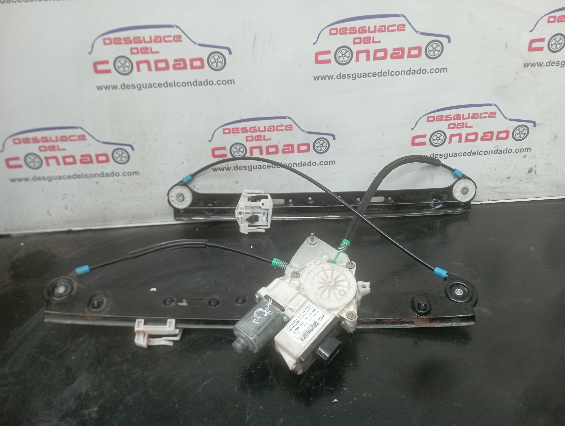 ELEVALUNAS DELANTERO IZQUIERDO