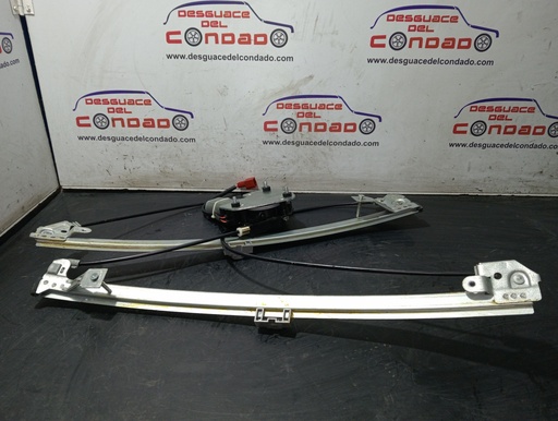 [208098] ELEVALUNAS DELANTERO IZQUIERDO