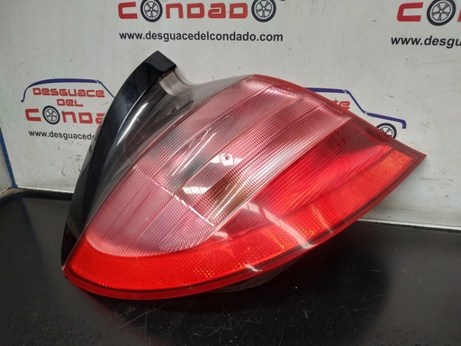 [218716] PILOTO TRASERO IZQUIERDO